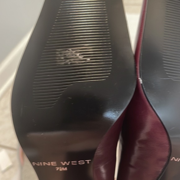 Nine West burgundy women’s shoes size 7 1/2 - Picture 4 of 8